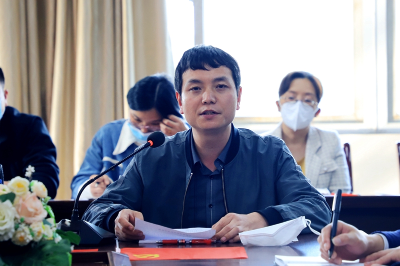 IMG_5452.jpg IMG_5452.jpg