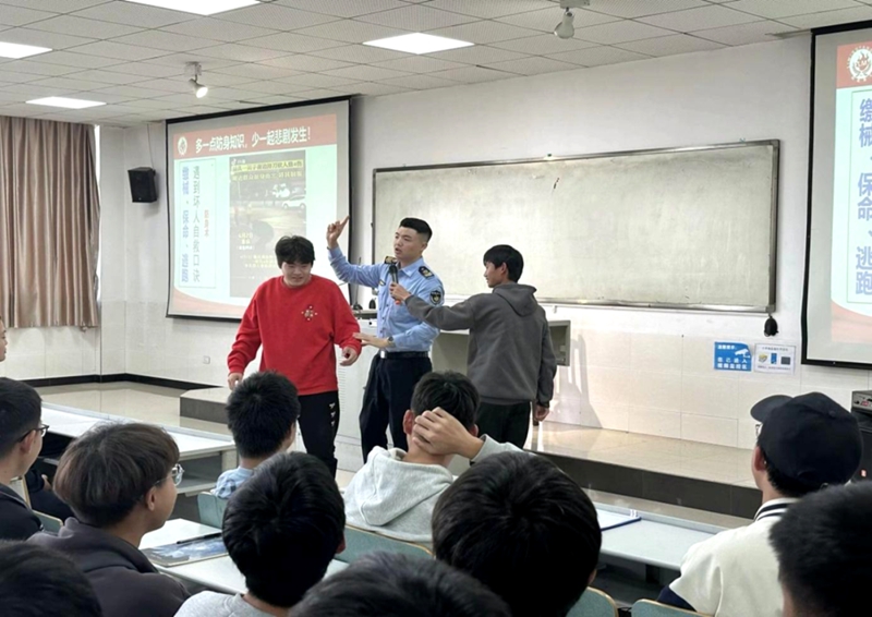 640 (2).jpg 640 (2).jpg