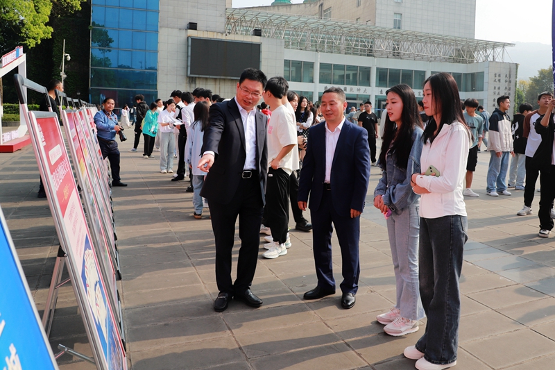 IMG_3225.jpg IMG_3225.jpg