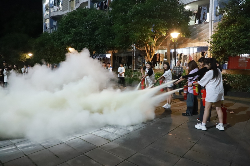 IMG_3338.jpg IMG_3338.jpg